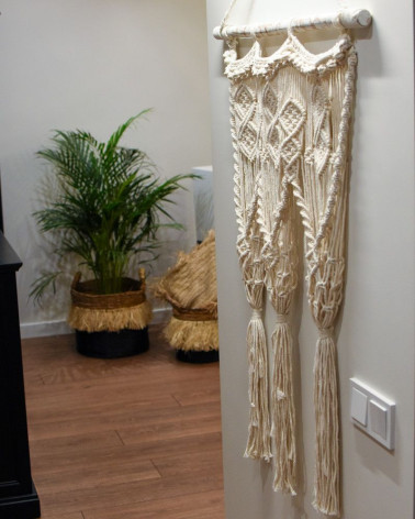 Wall macrame decoration for flowers - 1